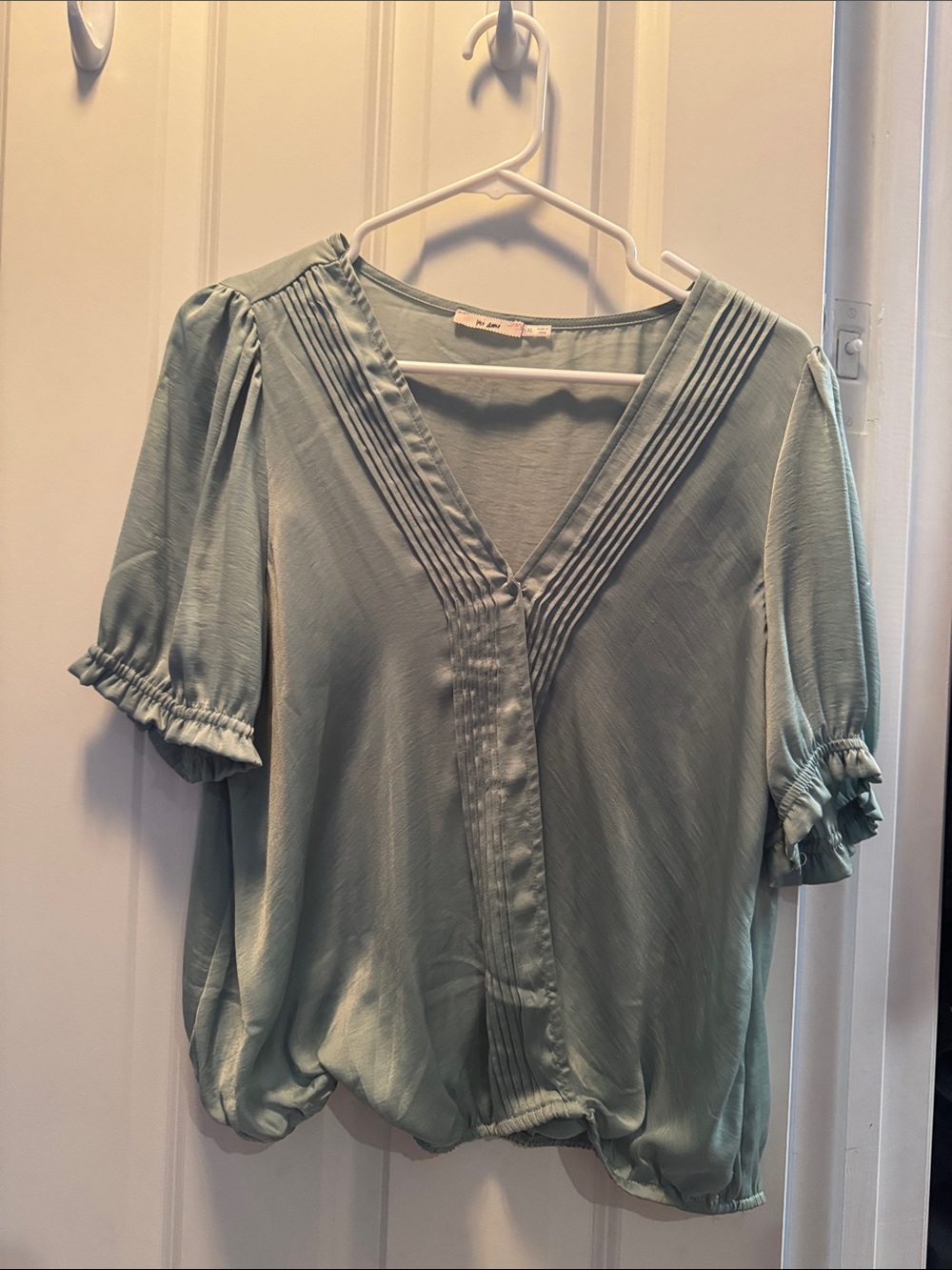 miami Sage Green V-Neck Pintuck Short Sleeve Blouse